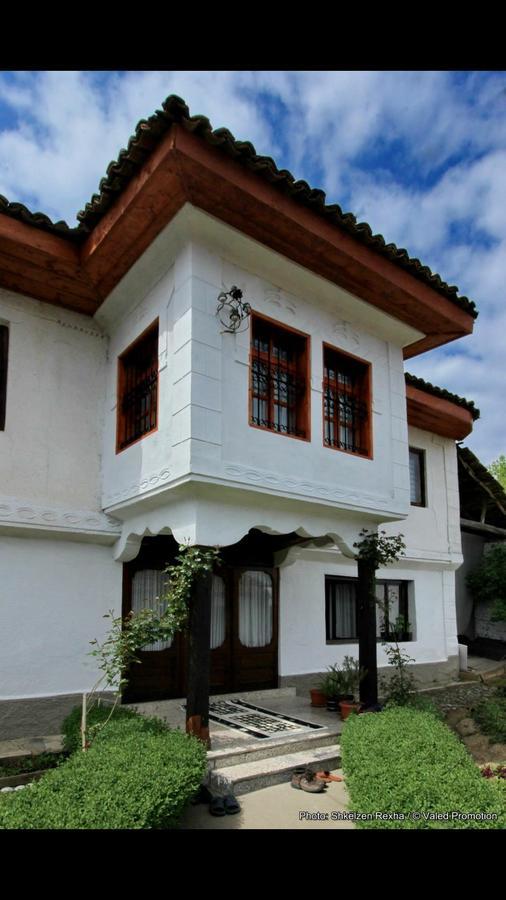 Bujtina Zhaveli Bed & Breakfast Gjakova Dış mekan fotoğraf